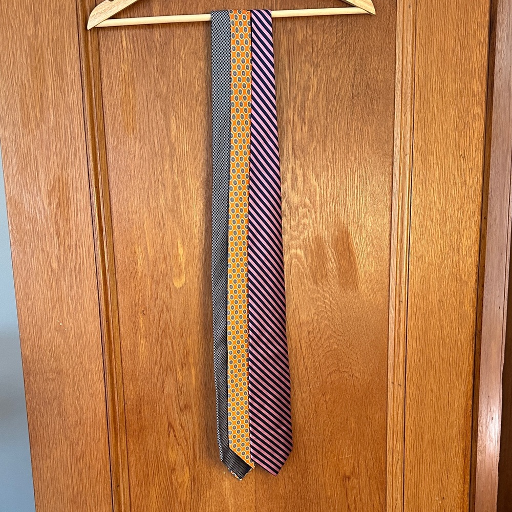 Elegant Multicolor Men's Tie Set